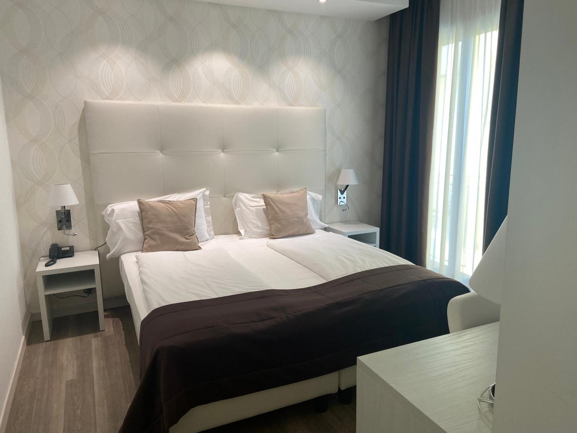 International Beach Hotel กาออร์เล ภายนอก รูปภาพ