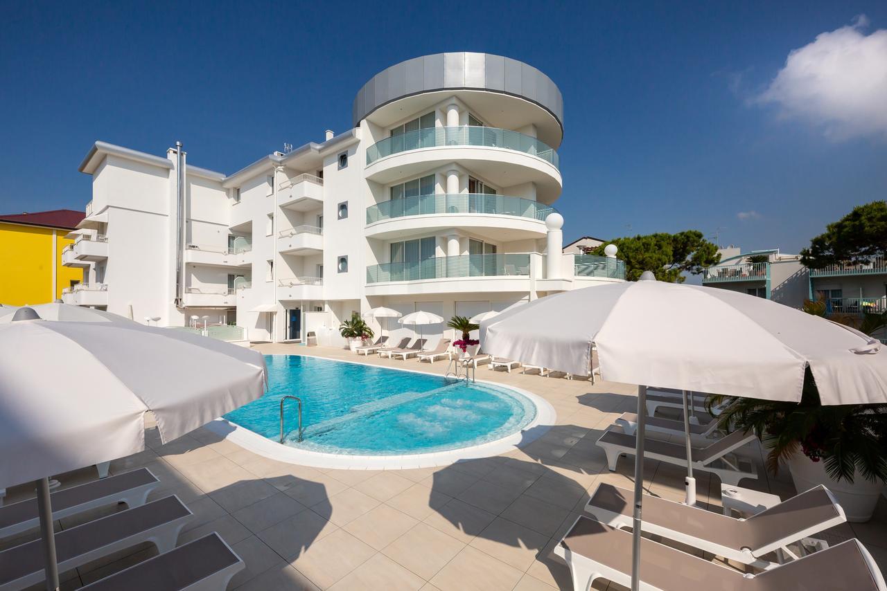 International Beach Hotel กาออร์เล ภายนอก รูปภาพ
