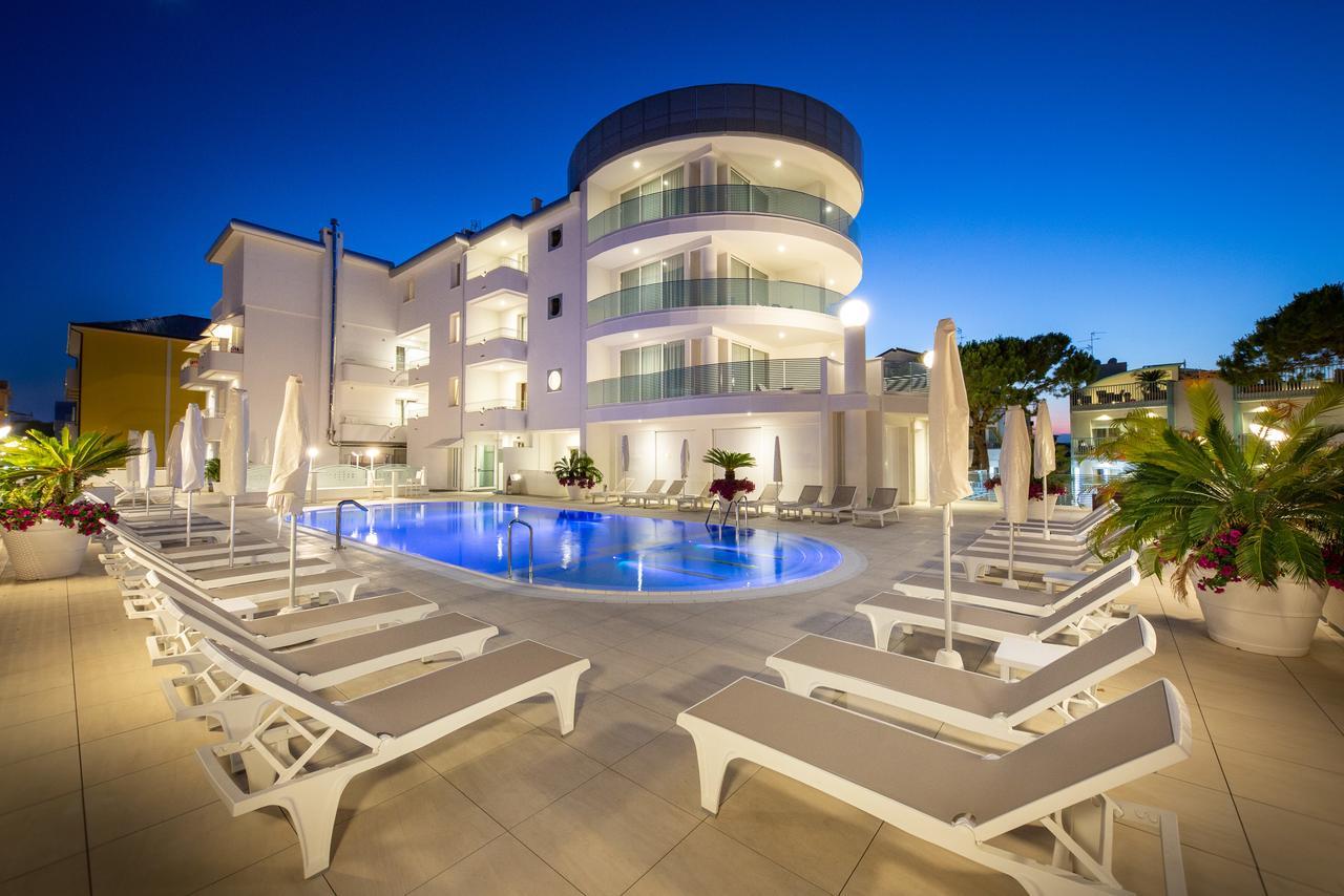 International Beach Hotel กาออร์เล ภายนอก รูปภาพ