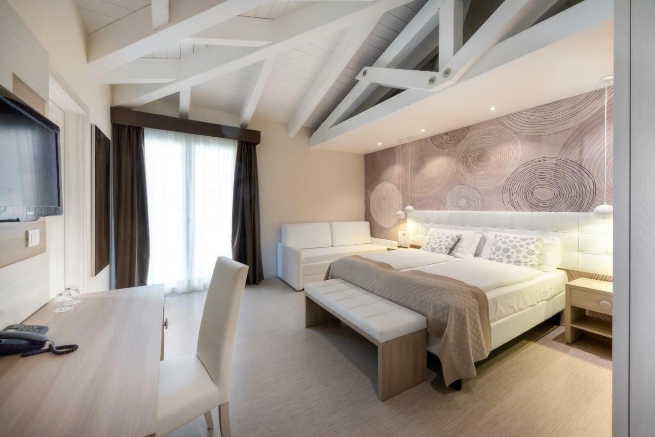 International Beach Hotel กาออร์เล ภายนอก รูปภาพ